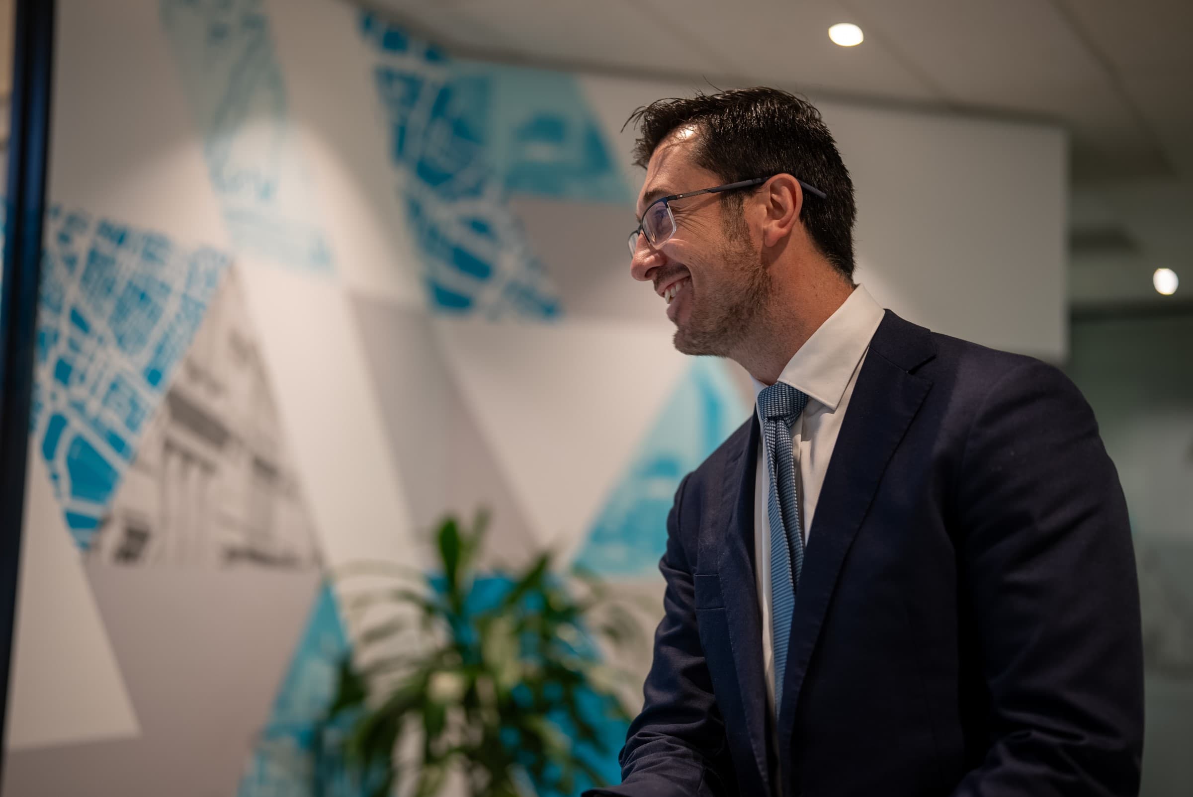 A Performance Property advisor in conversation